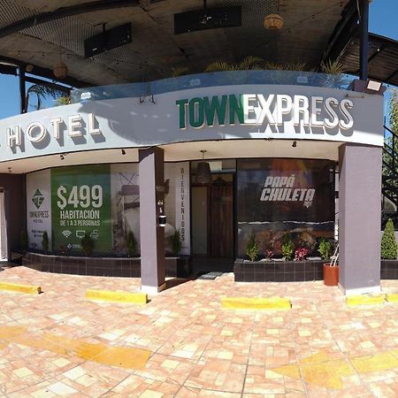 Hotel Town Express Durango Exterior photo